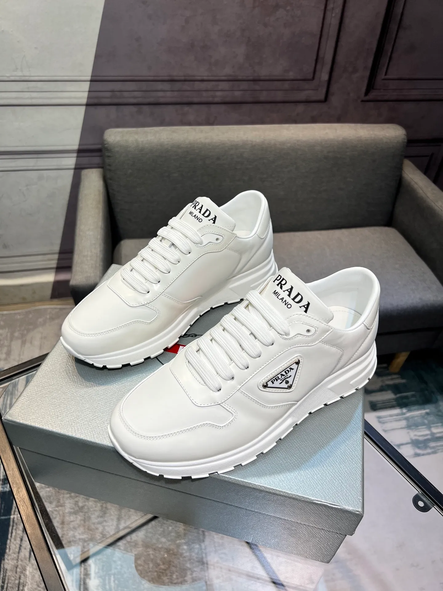 Men's shoes 💰540 PRADA "Prada" casual shoes Regular size: 38-44 (45 can be customized) Product material: Selected cowhide material, genuine leather lining, original outsole